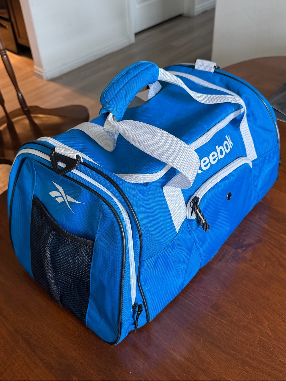 Vintage Reebok Blue Duffle Bag Portable Travel Suitcase Gym Athletic Sports Tote